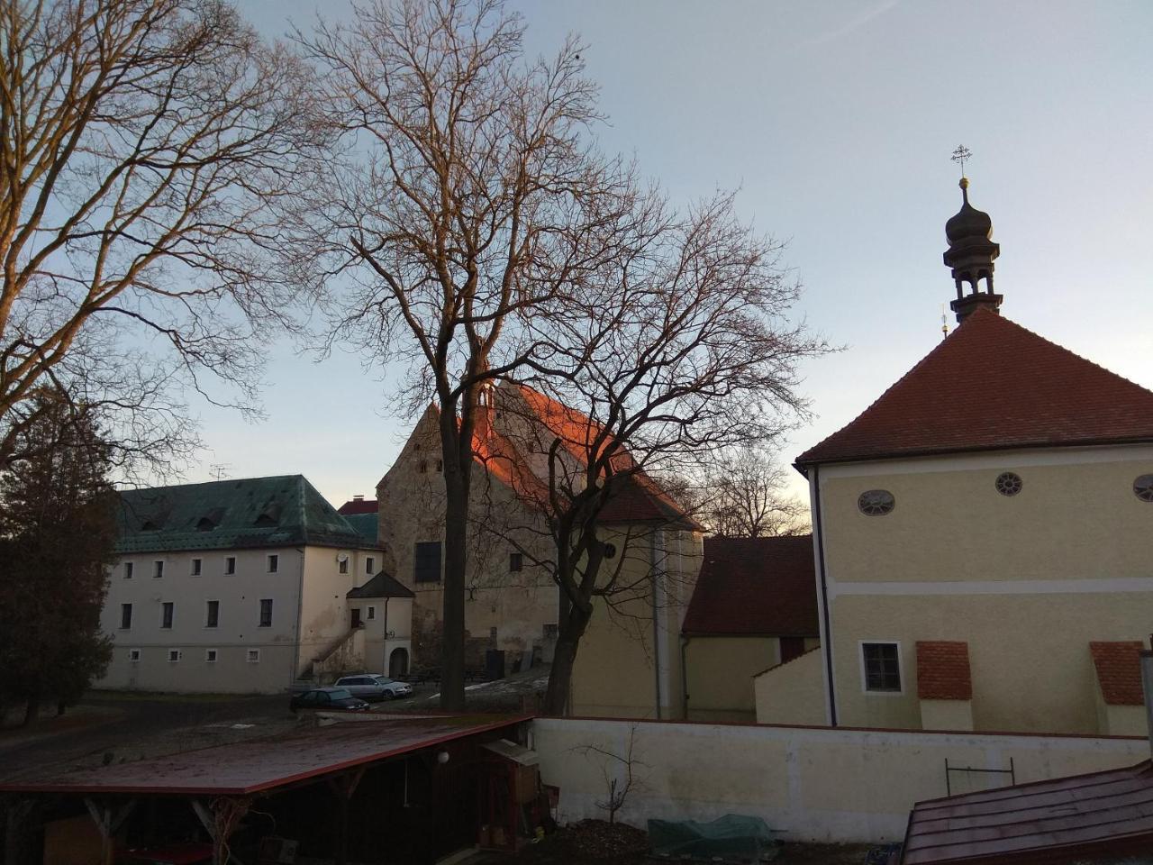 Apartman Pod Klasterem Rumburk Buitenkant foto